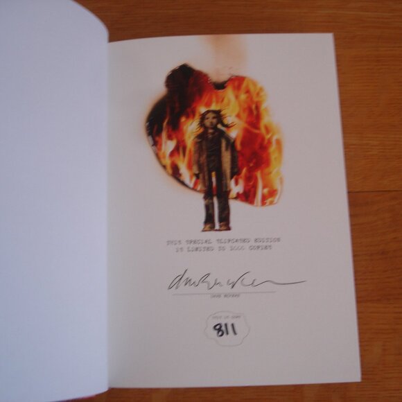 2-BOOK LIMITED EDITION BUNDLE: FIRESTARTER (PS) & CHART OF DARKNESS (CD), New - Picture 10 of 14